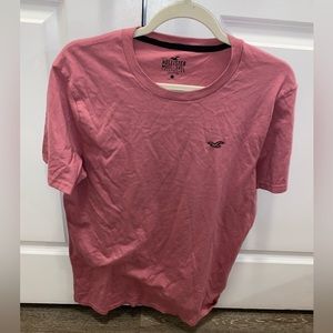 Hollister Must-Have Collection Salmon T-Shirt Size L